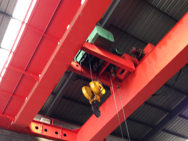 QE型雙梁雙小車橋式起重機(jī)